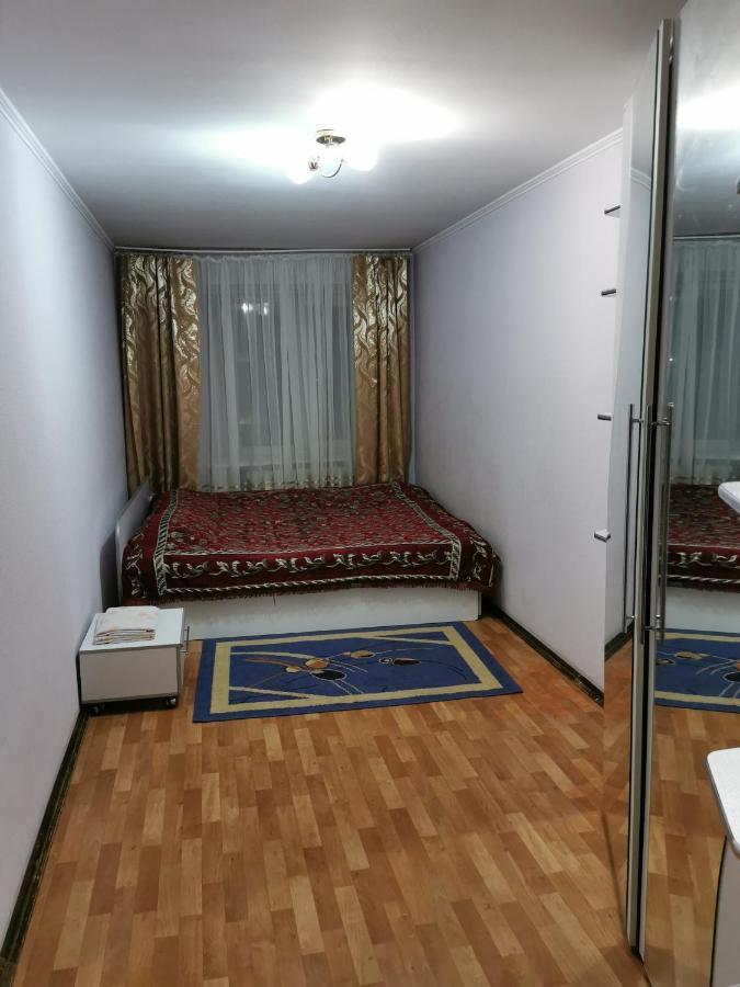 2 Комн Квартира В Центре По Пушкина Kostanai Exterior foto