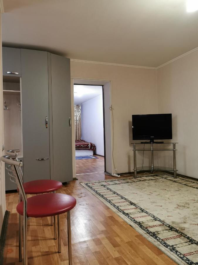 2 Комн Квартира В Центре По Пушкина Kostanai Exterior foto